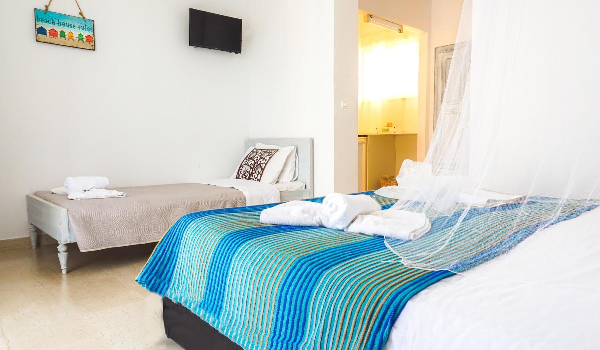 Cubaneros Holiday Inn Laganas Bilik gambar